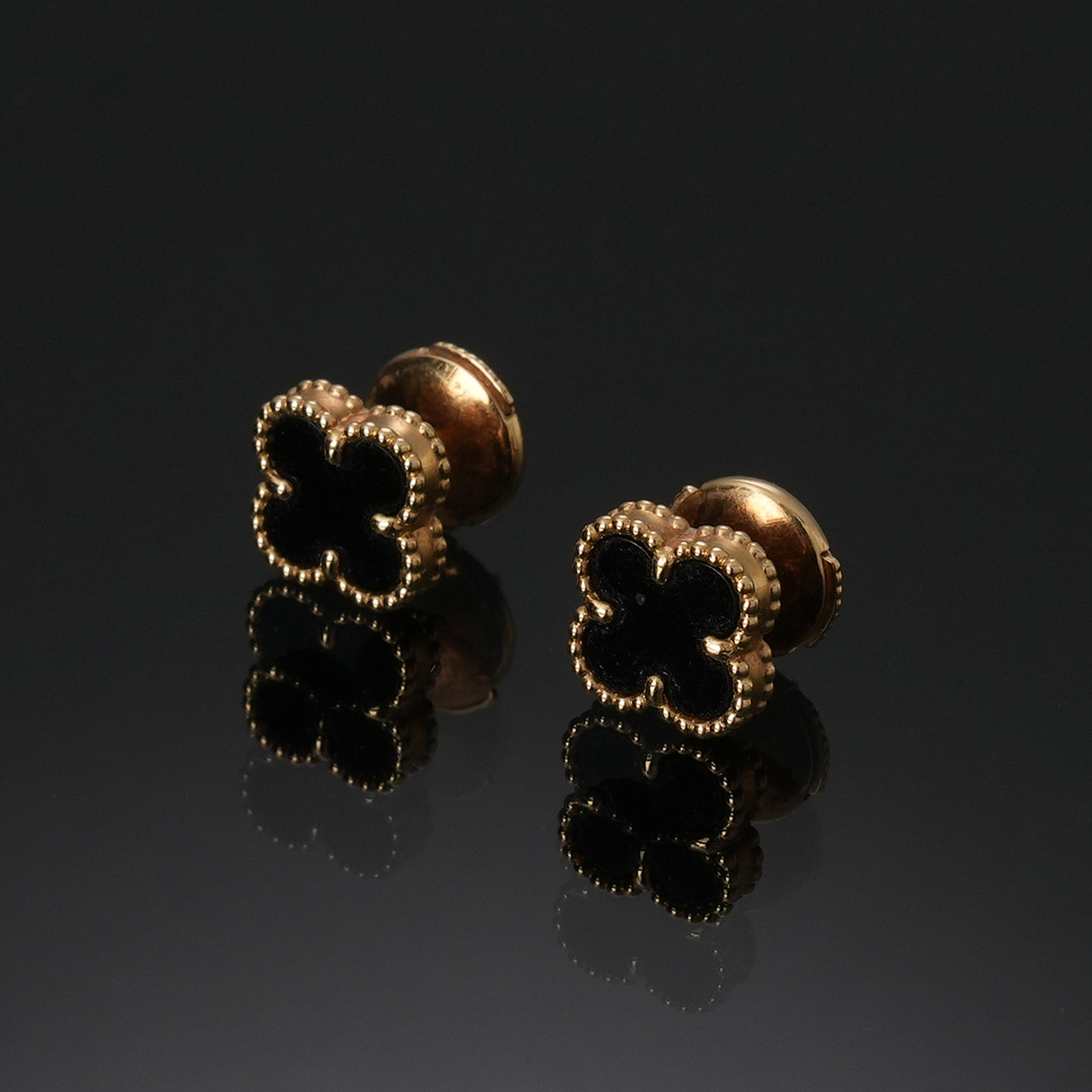 VAN CLEEF & ARPELS(USED)반클리프 스윗 알함브라 이어링 오닉스